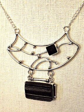 Black Tourmaline and Black Onyx Gemstone Handmade Statement Necklace  676 NWOT